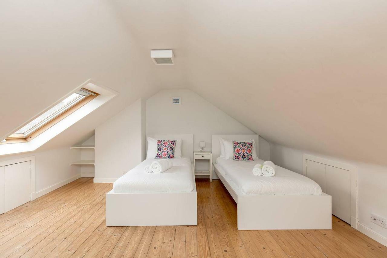 Altido Cozy And Quiet House Super Close To The Centre Единбург Екстериор снимка